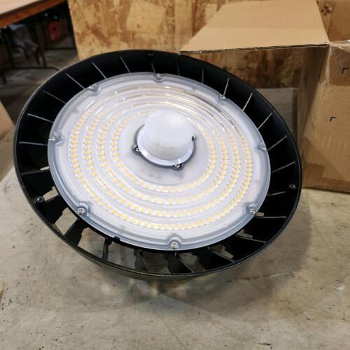 New 120-347V high bay light