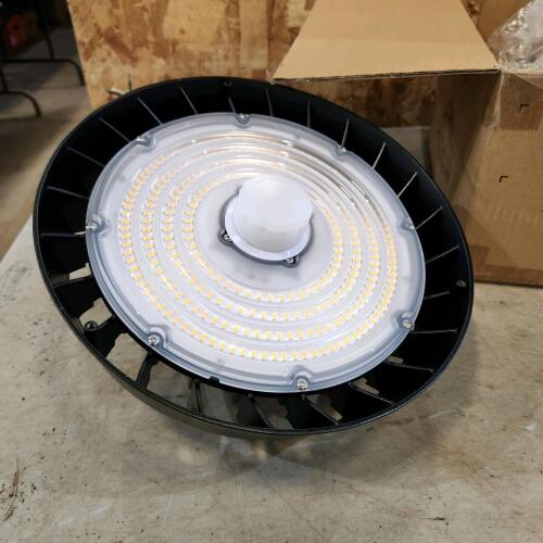 New 120-347V high bay light