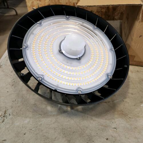 New 120-347V high bay light