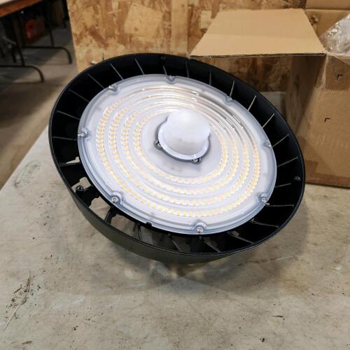 New 120-347V high bay light