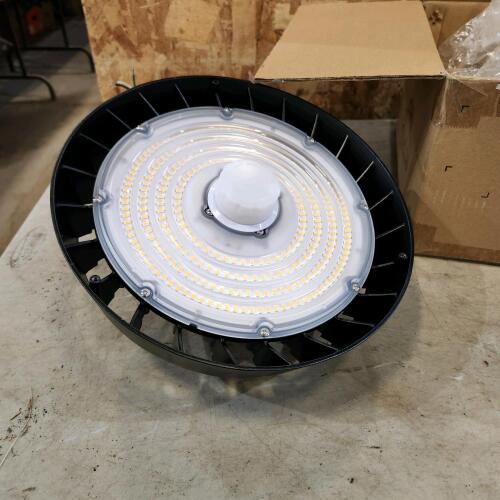 New 120-347V high bay light