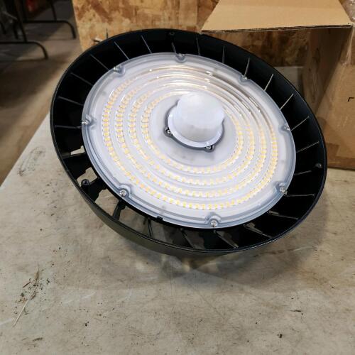 New 120-347V high bay light