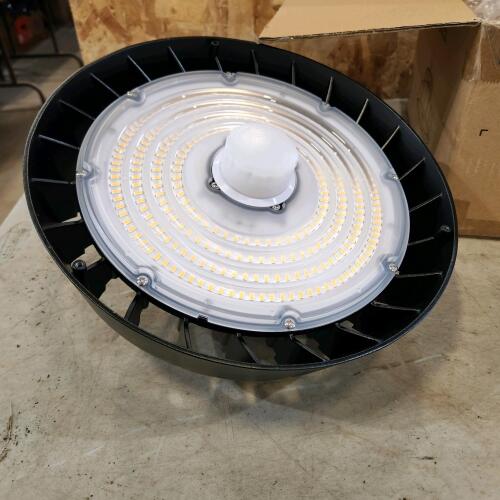 New 120-347V high bay light