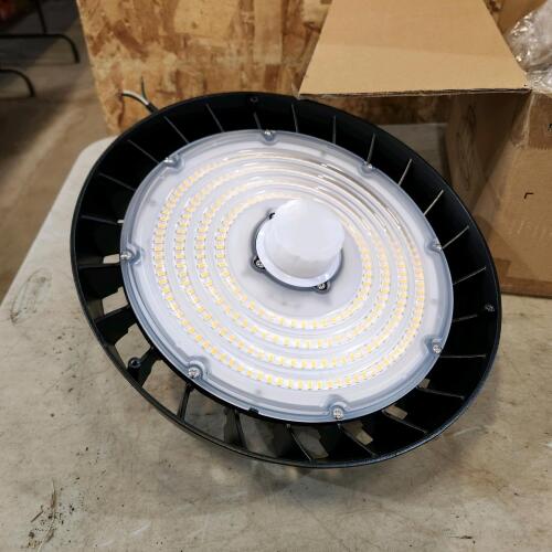 New 120-347V high bay light