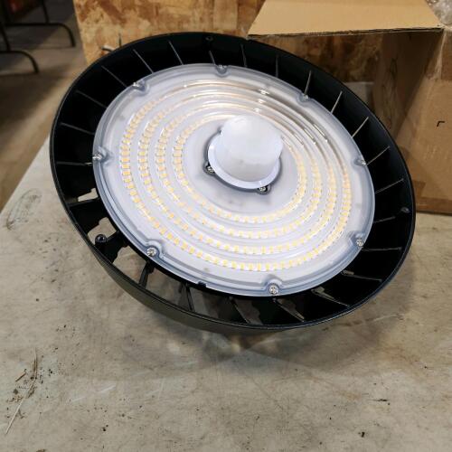 New 120-347V high bay light