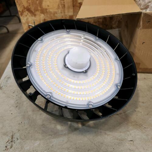 New 120-347V high bay light
