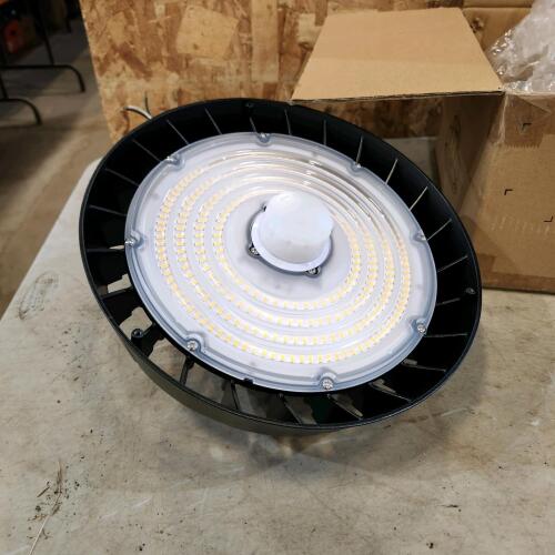 New 120-347V high bay light