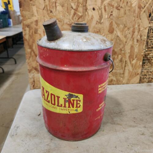 Metal 5 gal gas can