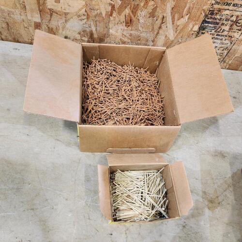 Assorted wood siding nails