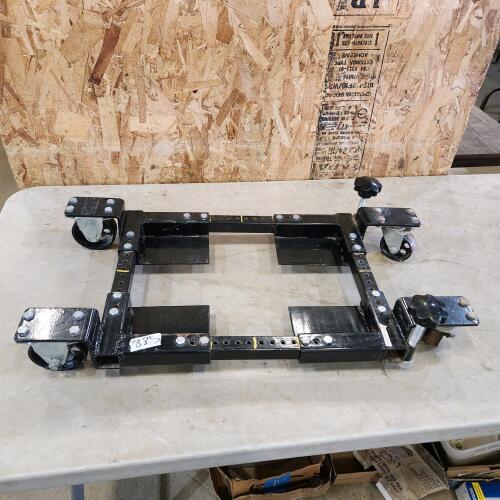 Rolling saw base