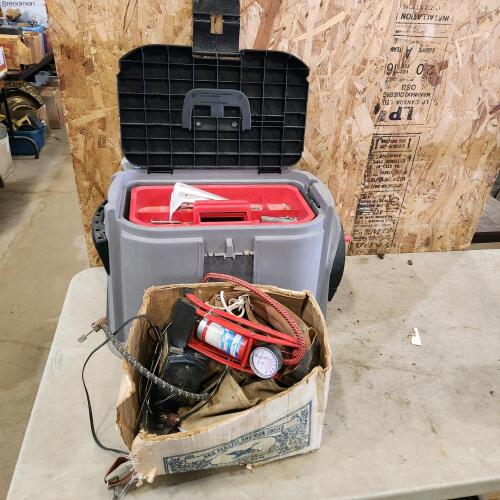 Toolbox w contents