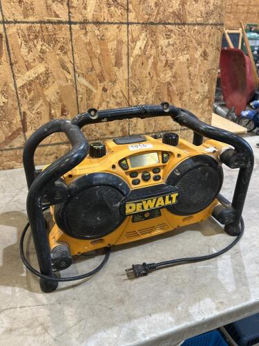 Dewalt jobsite radio