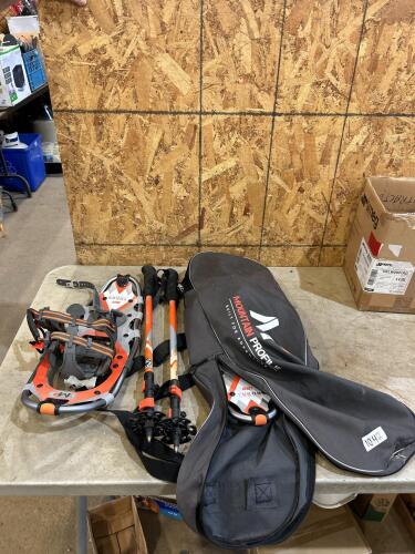 21&rdquo; Alum snowshoes w bag & poles