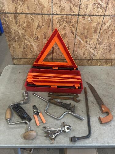 Roadside triangle kit, assorted hand tools