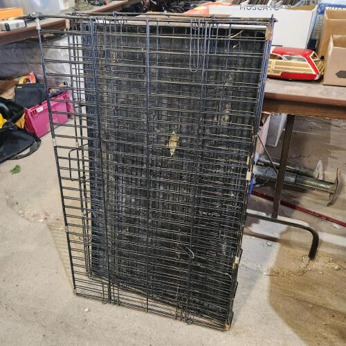 36"L 22"W 22"H Collapsible pet crate