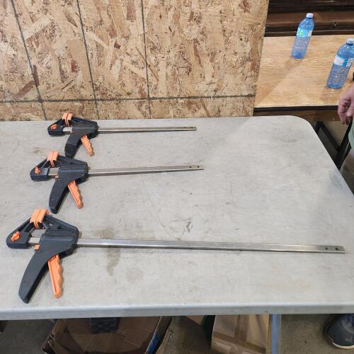 3 Quick clamps
