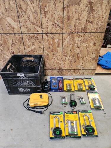 Dewalt 18v battery & 20/12v charger, unused locks