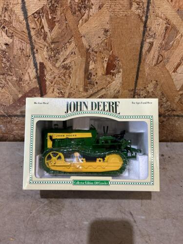 1:16 Scale John Deere diecast farm toy
