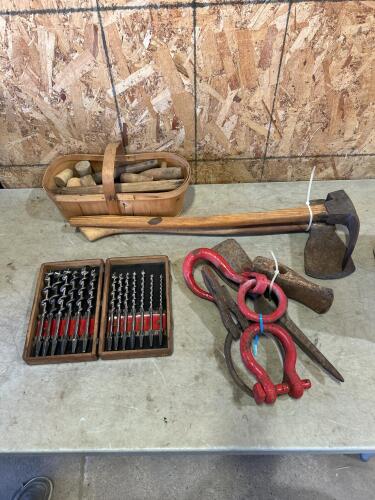 Vintage Irwin boring bits, clevices, other vintage tools