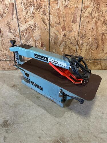 15&rdquo; Delta scroll saw