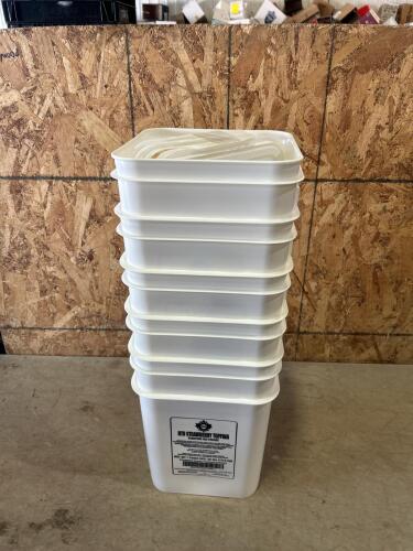 5 pails w lids