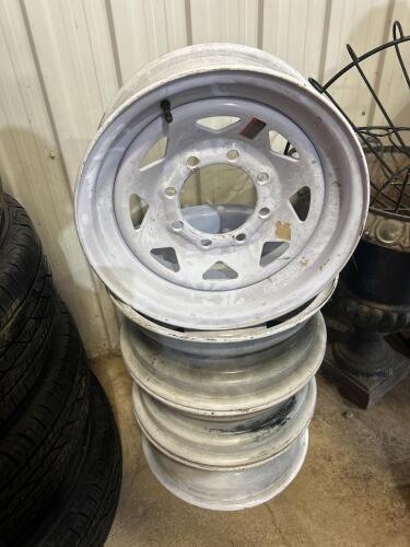 4 16&rdquo; 8 Bolt trailer rims