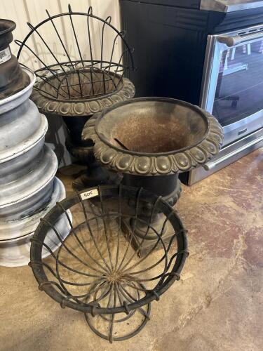 Various planters