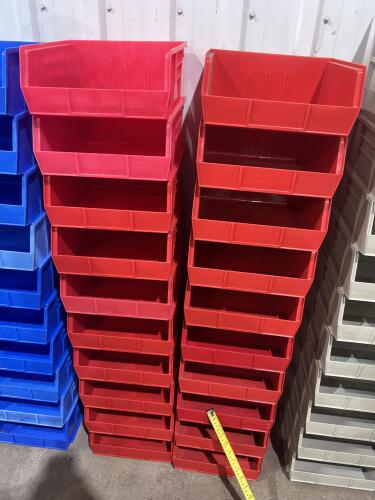 20 Storage bins 11&rdquo;W 11&rdquo;D 5&rdquo;H
