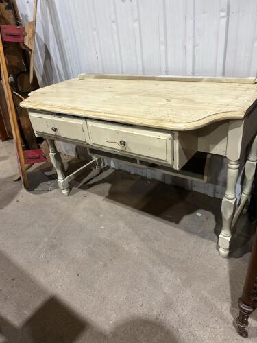 Vintage desk 48&rdquo;W 25&rdquo;D 30&rdquo;H