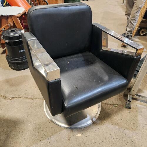 Barber chair