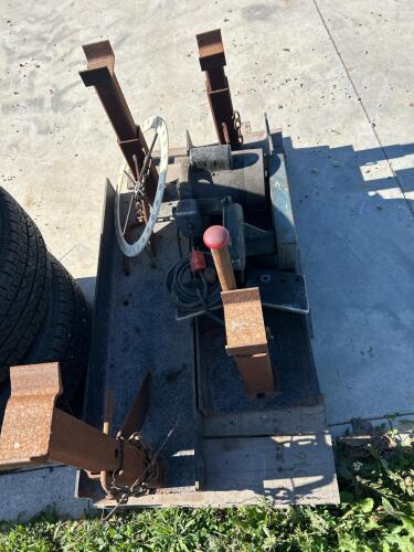 Jack stands, saw as is