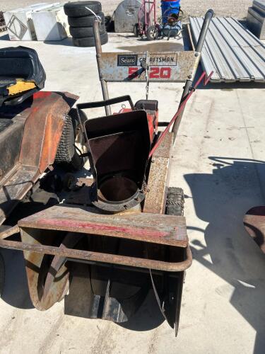 20&rdquo; Snowblower as is