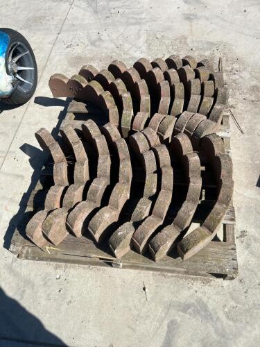 Concrete garden edging pieces 6"x25"