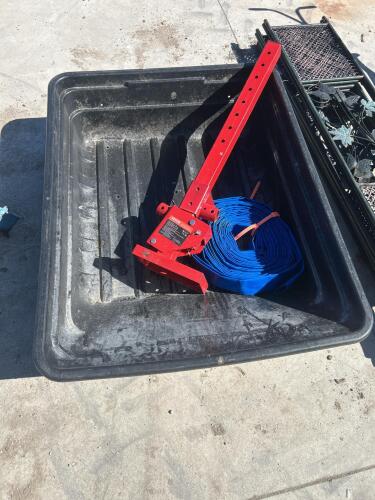 2&rdquo; Hose no ends, rubber tub w damage, incomplete strut compressor