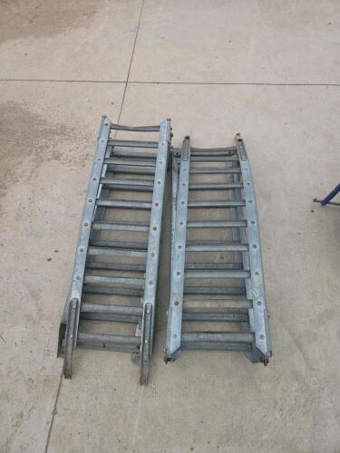2 folding ramps 1'W 6'L