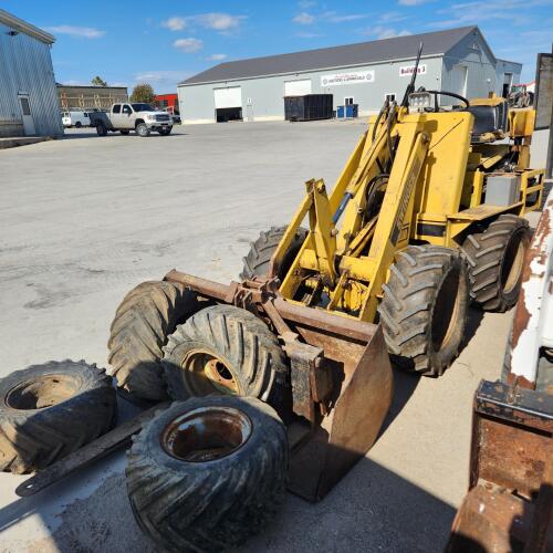 Swinger 110 diesel wheel loader, runs & drives, comes with extra set of wheels & pallet forks & 54" bucket