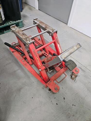 Working motorcycle jack
