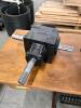 1 to 1 ratio new gear box, 1000/545 1 1/2" shafts, 5" bolt pattern