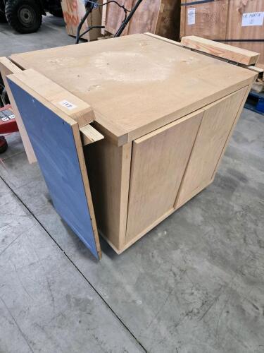Rolling wooden cabinet 30"x30"x30"