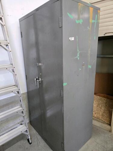 Metal storage cabinet 36"W 24"D 72"H