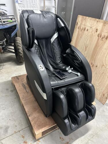 Best Massage heat massaging leather chair as new