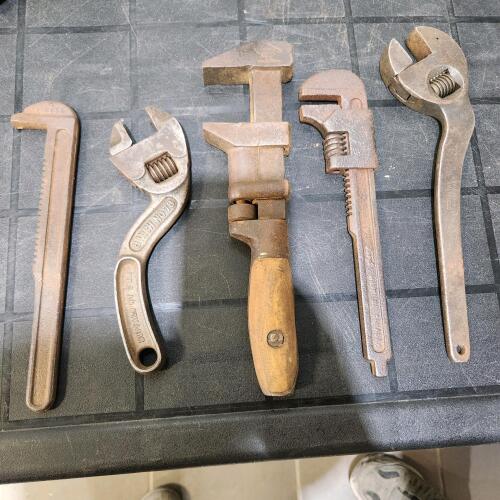 4 Vintage wrenches