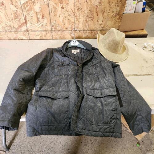Sz med Joseph Abboud jacket & hat