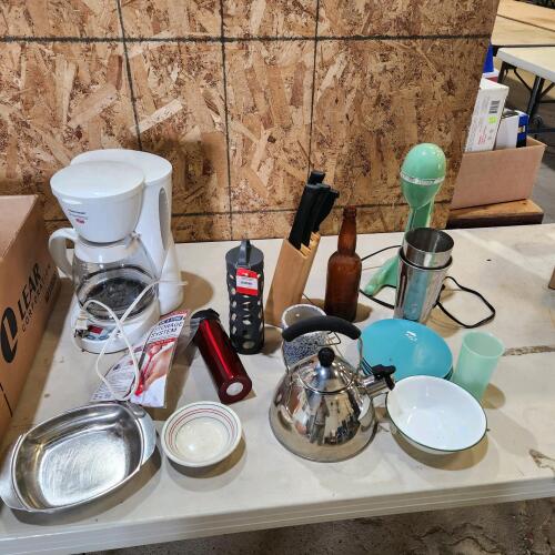 Assorted household items