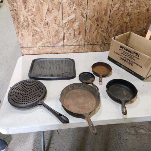 10",8",7",5" Cast frying pans, etc.