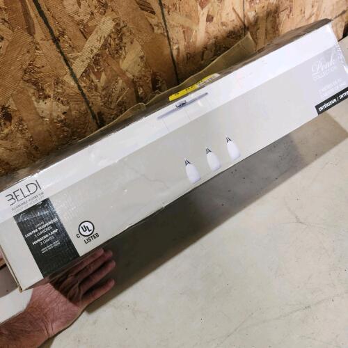 Unused interior light fixture