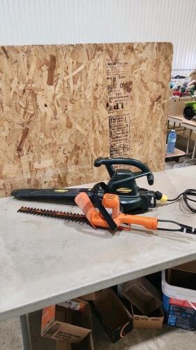 Electric hedge trimmer & leaf blower