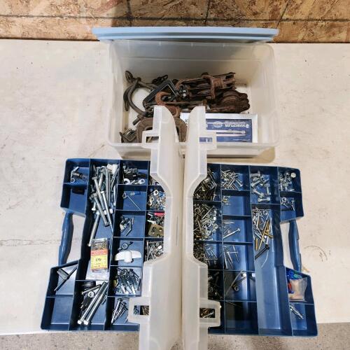 Assorted hardware, pulleys & clamps