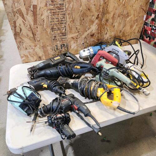Assorted power tools