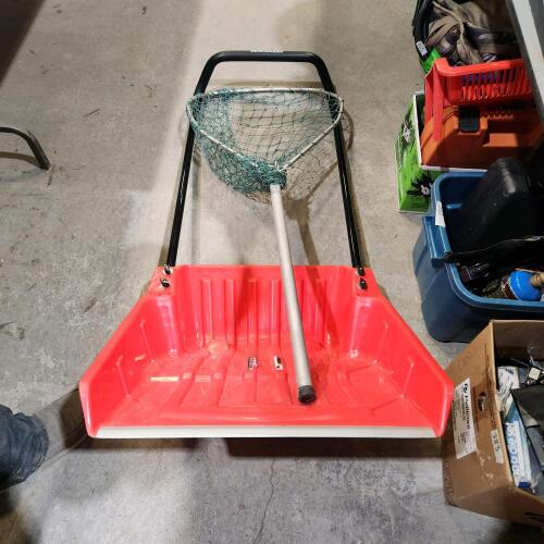 24" Snow shovel & fish net